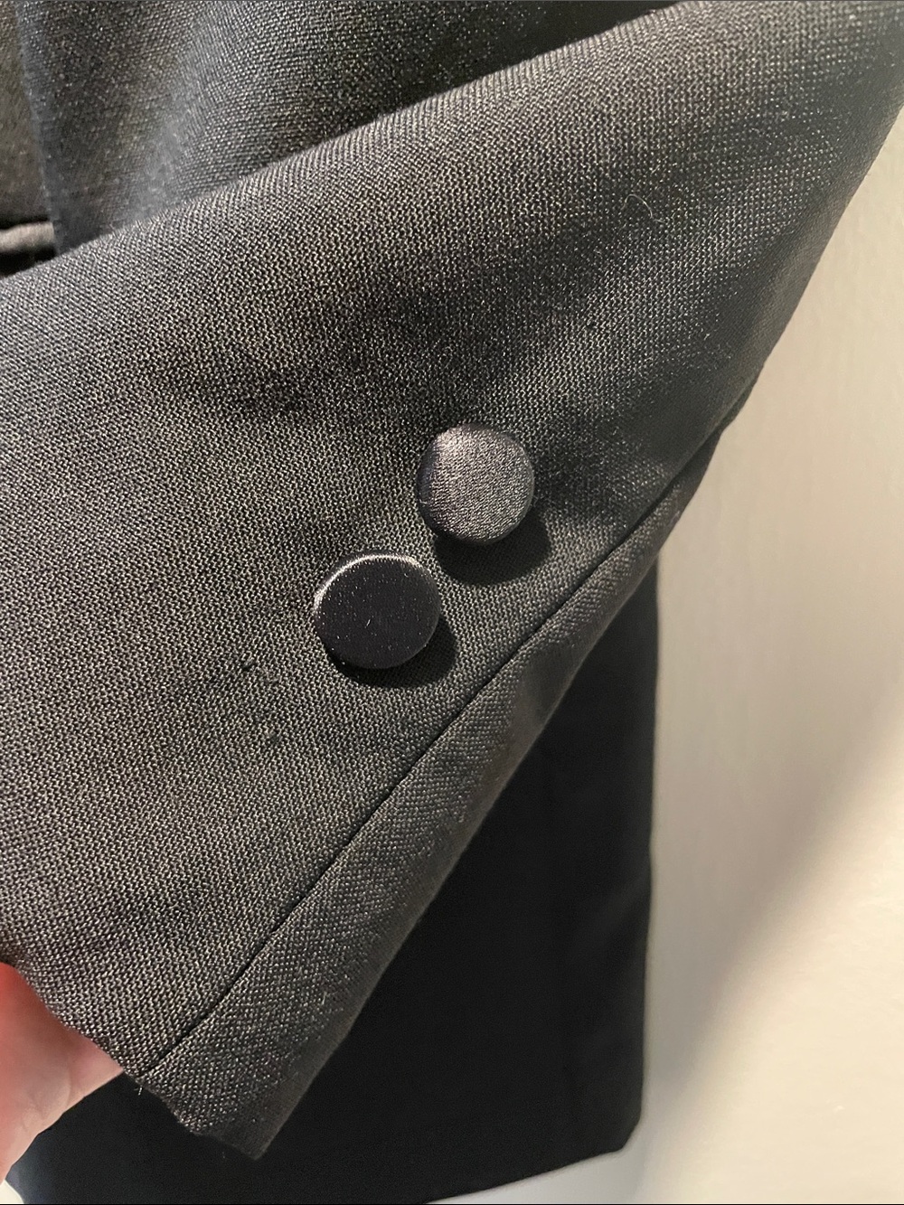 Oscar de la Renta Black Satin Notch Lapel Tuxedo Jacket - Picture 7 of 16